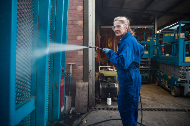 Best Residential Pressure Washing Services  in Chieand, FL