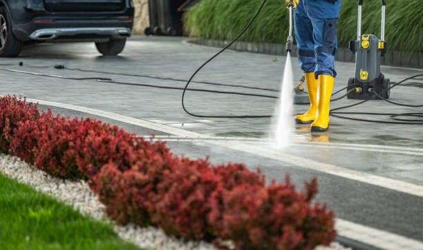 Best Commercial Building Pressure Washing  in Chieand, FL