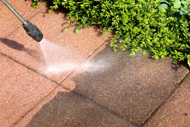 Best Deck Pressure Washing  in Chieand, FL
