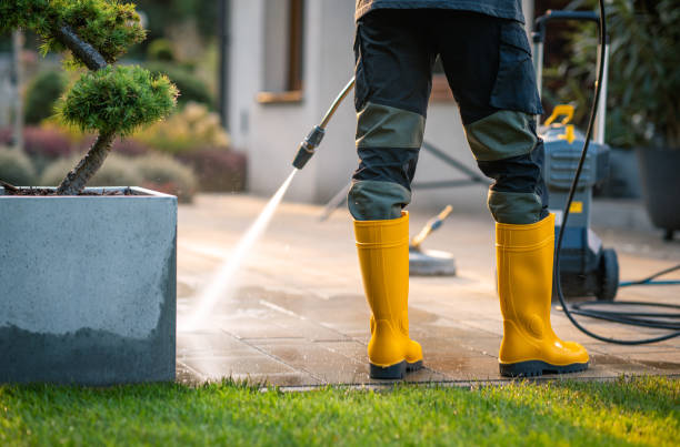 Best Fence Pressure Washing  in Chieand, FL